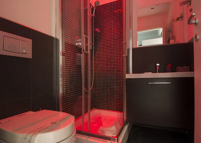 Bed & Breakfast Chroma Italy - Chroma Tessera 4*