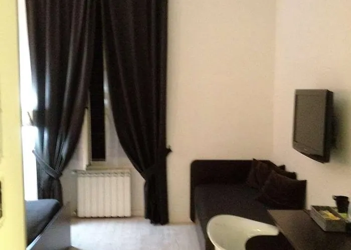 Chroma Italy - Chroma Tessera 4* Roma